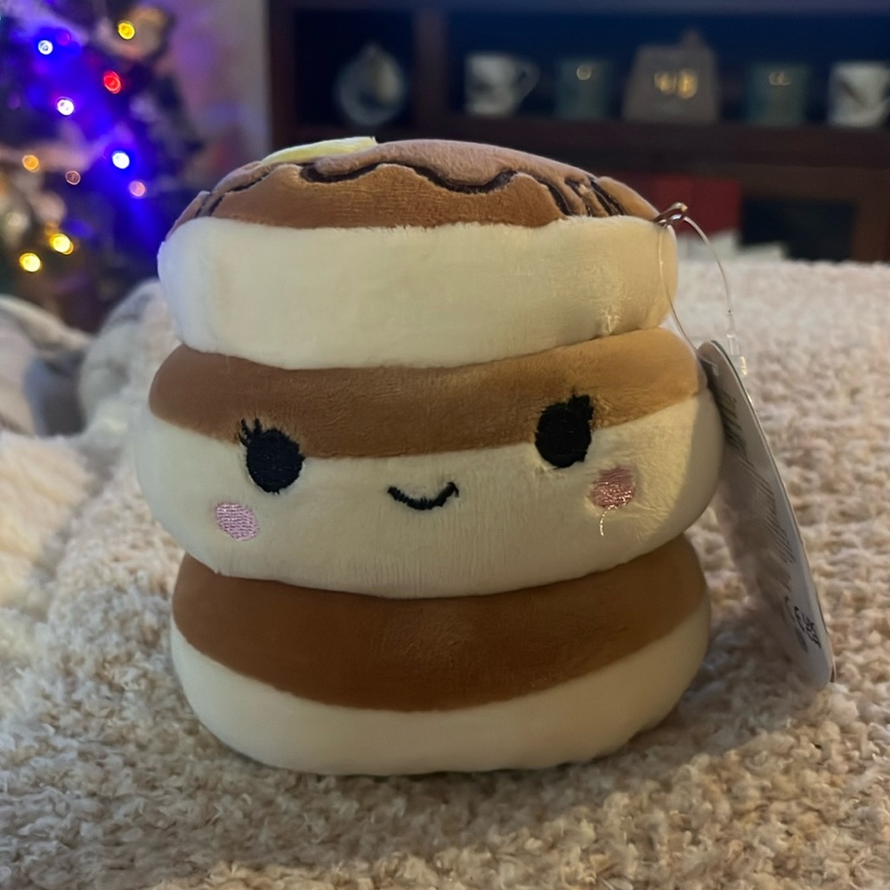 Rayan Pancake Squishmallow